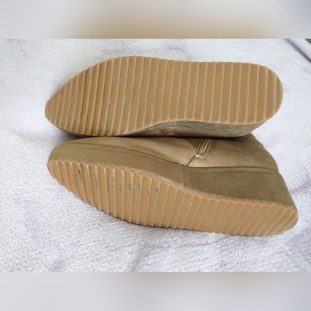 Like new Antelope platform ankle boots - Picture 4 of 6